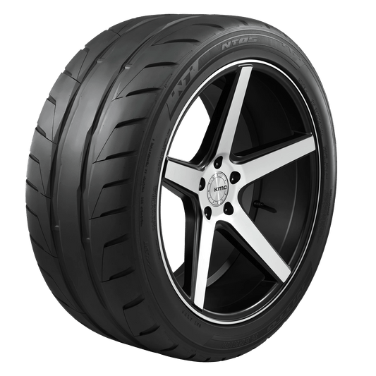Nitto NT05 Max Performance Tire - 255/45-20